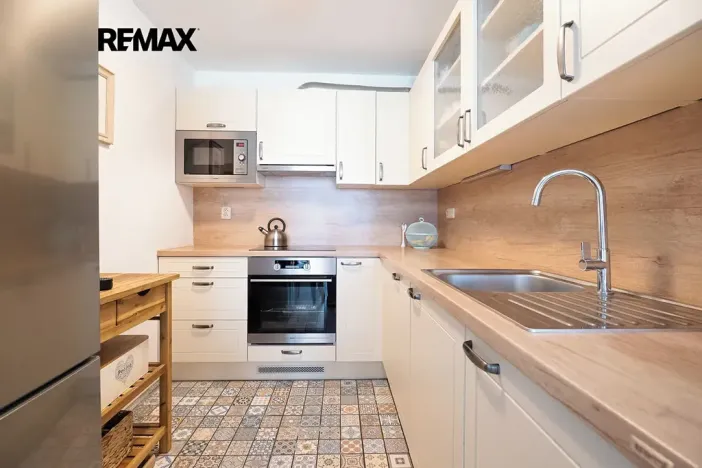 Prodej bytu 3+kk, Praha - Chodov, Ke škole, 62 m2