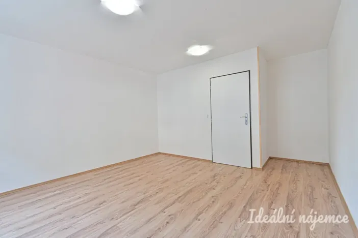 Pronájem bytu 2+1, Brno, Střední, 57 m2