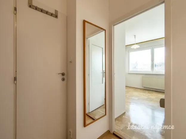 Pronájem bytu 2+kk, Praha - Michle, U Botiče, 42 m2