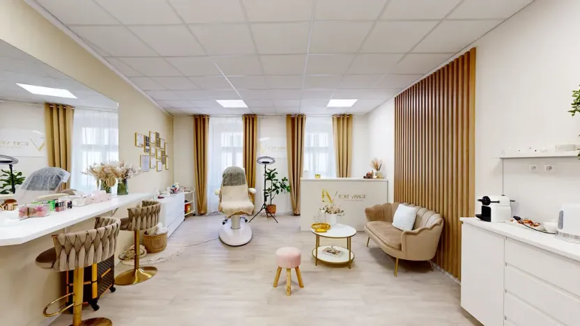 Prodej obchodního prostoru, Třebíč - Vnitřní Město, Hasskova, 400 m2