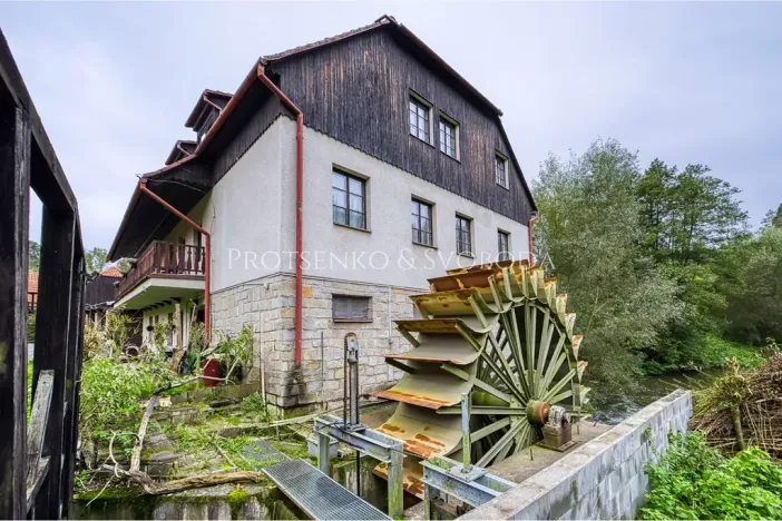 Prodej ubytování, Červená Lhota, 1220 m2
