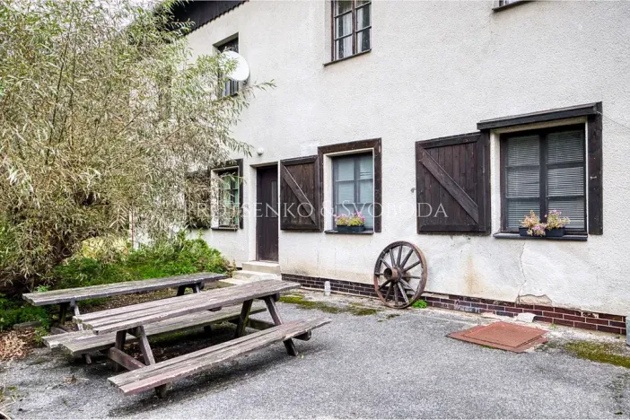 Prodej ubytování, Červená Lhota, 1220 m2