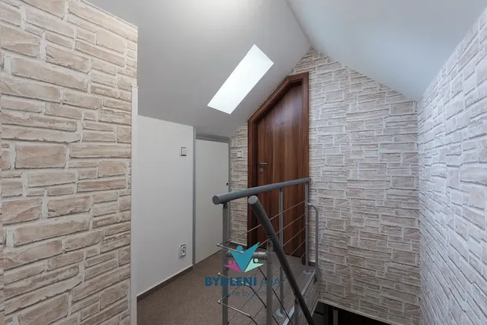 Prodej rodinného domu, Krupka, Hřbitovní, 175 m2