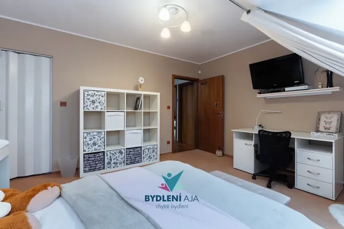 Prodej rodinného domu, Krupka, Hřbitovní, 175 m2