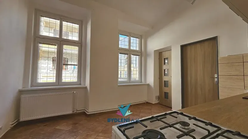 Pronájem bytu 2+1, Teplice, J. V. Sládka, 66 m2