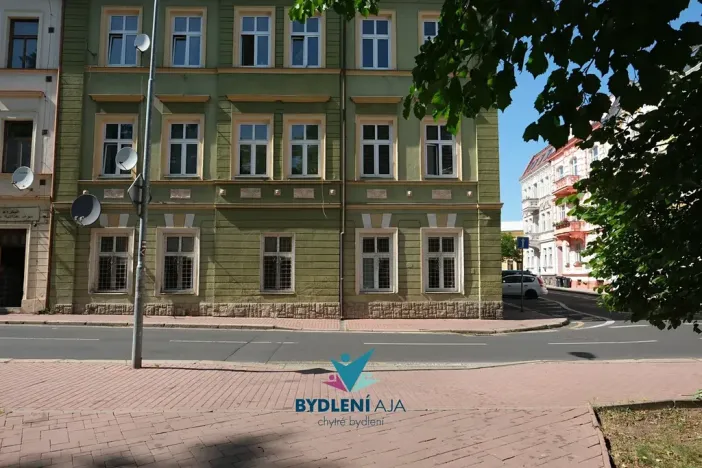 Pronájem bytu 2+1, Teplice, J. V. Sládka, 66 m2