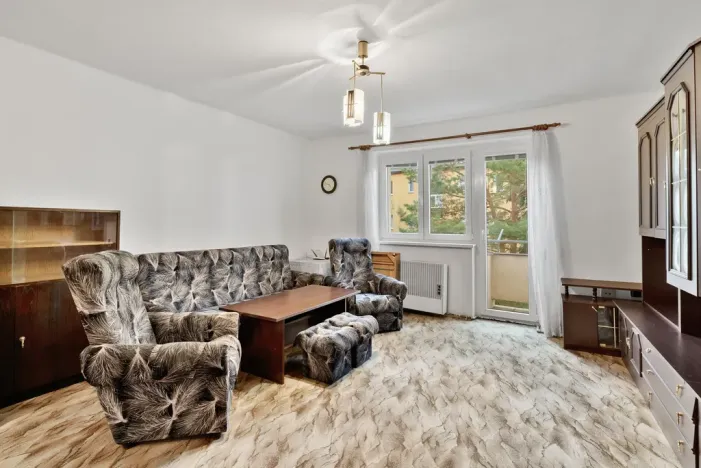 Prodej bytu 3+1, Králův Dvůr, Pod Hájem, 56 m2