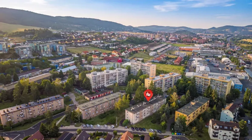 Prodej bytu 3+1, Králův Dvůr, Pod Hájem, 56 m2