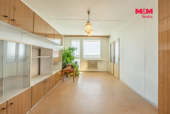 Prodej bytu 3+1, Kladno - Kročehlavy, Děčínská, 76 m2