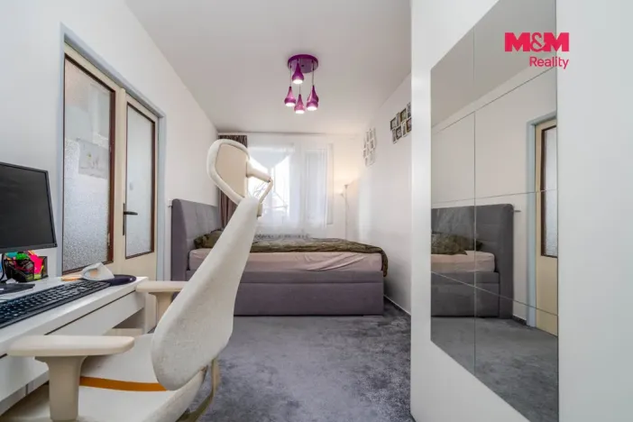 Pronájem bytu 3+kk, Praha - Bohnice, Řešovská, 67 m2