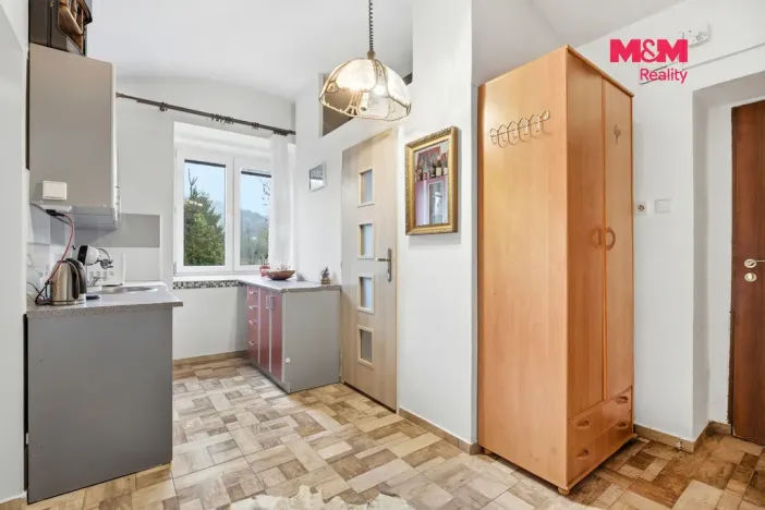 Prodej bytu 2+1, Velké Březno, Děčínská, 43 m2