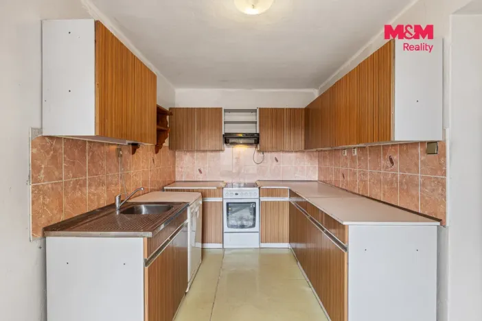 Prodej rodinného domu, Líšťany, Zlatá Ulička, 272 m2