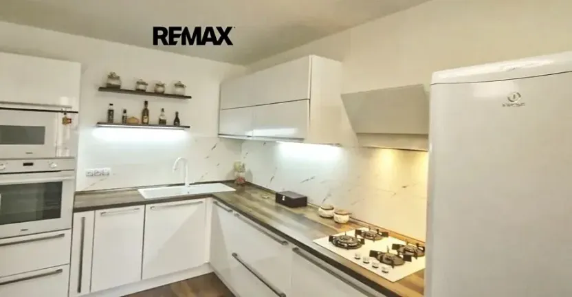 Prodej bytu 3+kk, Mělník, Bezručova, 72 m2