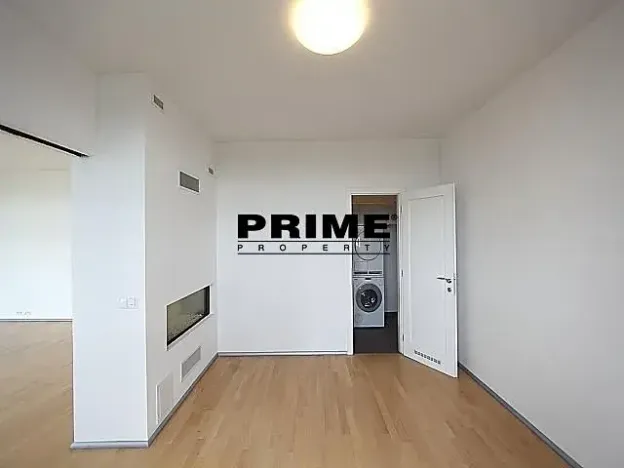 Pronájem bytu 6+kk a větší, Praha - Vinohrady, Chopinova, 204 m2