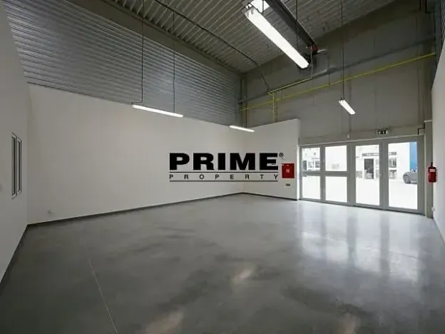 Pronájem obchodního prostoru, Praha - Malešice, Tiskařská, 205 m2