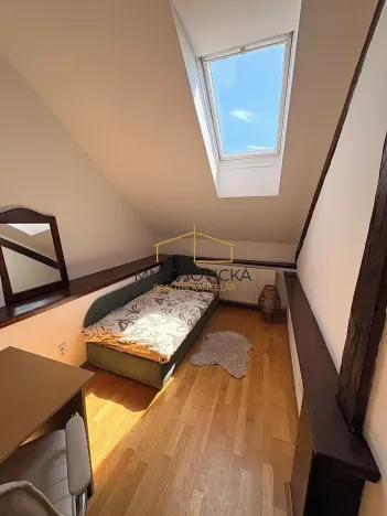 Pronájem bytu 3+kk, Žebrák, Náměstí, 87 m2