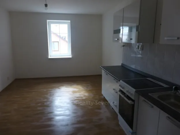 Pronájem bytu 3+kk, Nový Bor - Arnultovice, 69 m2
