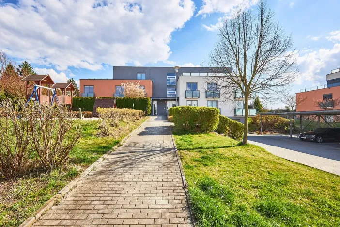 Prodej bytu 2+kk, Plzeň - Doubravka, Na Terasách, 76 m2