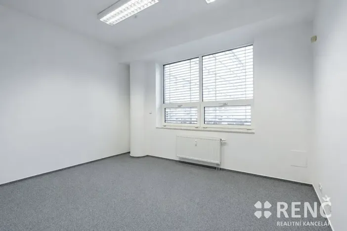 Prodej bytu 2+kk, Brno, Příkop, 70 m2