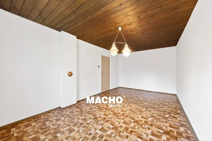 Prodej chaty, Mníšek pod Brdy, U Lípy, 118 m2