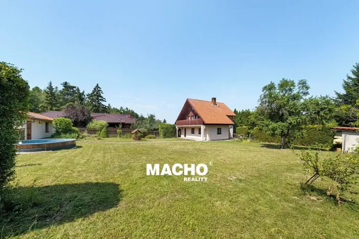 Prodej chaty, Mníšek pod Brdy, U Lípy, 118 m2