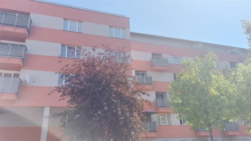 Prodej bytu 2+kk, Kladno, Generála Selnera, 46 m2