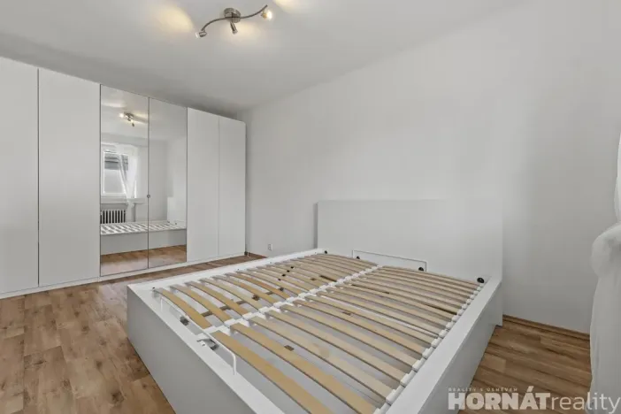 Pronájem bytu 2+1, Praha - Vršovice, Karpatská, 56 m2