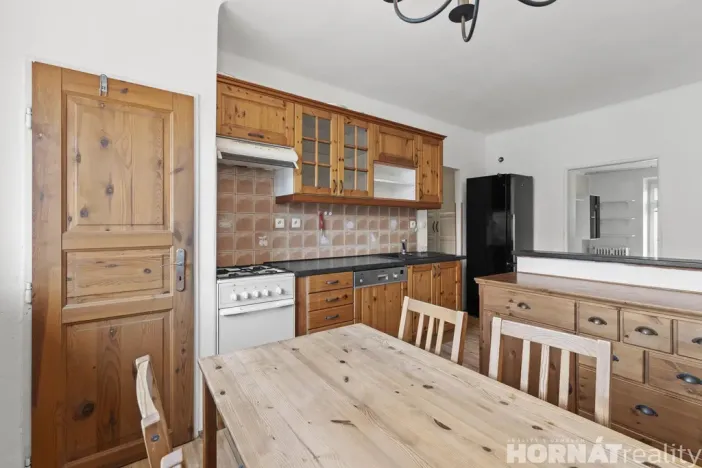 Pronájem bytu 2+1, Praha - Vršovice, Karpatská, 56 m2