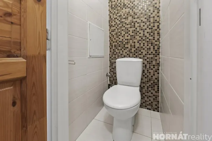 Pronájem bytu 2+1, Praha - Vršovice, Karpatská, 56 m2
