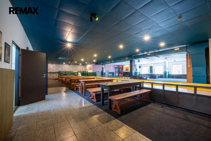 Pronájem komerční nemovitosti, Vysoké nad Jizerou, 520 m2