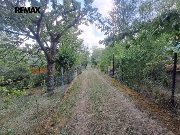 Prodej zahrady, Praha - Lysolaje, K Housličkám, 498 m2