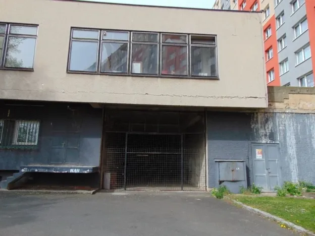 Dražba obchodního prostoru, Most, Topolová, 2430 m2
