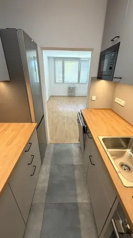Pronájem bytu 2+kk, Praha - Michle, Ohradní, 45 m2