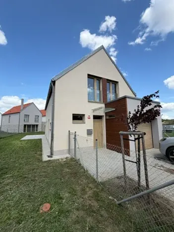 Pronájem rodinného domu, Drahelčice, Ke Hřišti, 137 m2
