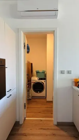Pronájem bytu 2+kk, Praha - Prosek, Prosecká, 112 m2