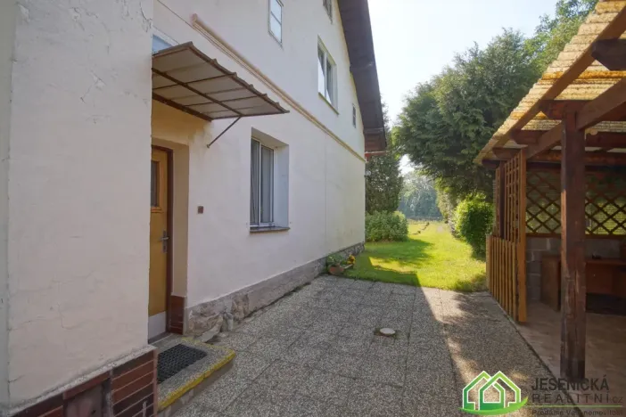 Prodej rodinného domu, Mikulovice, Nábřežní, 358 m2