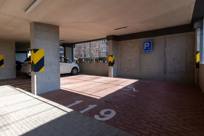 Pronájem bytu 2+kk, Praha - Střížkov, Makedonská, 55 m2