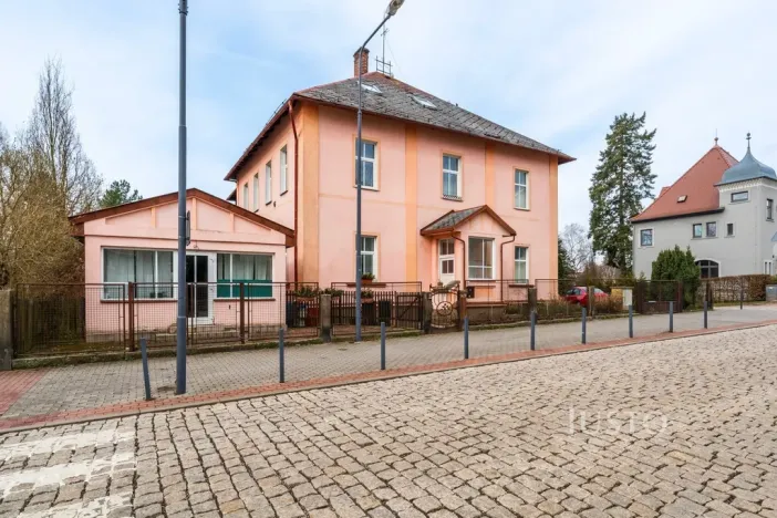 Prodej rodinného domu, Liberec, Lesní, 225 m2