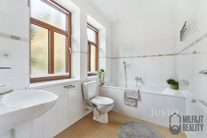 Prodej ubytování, Josefův Důl - Karlov, 430 m2