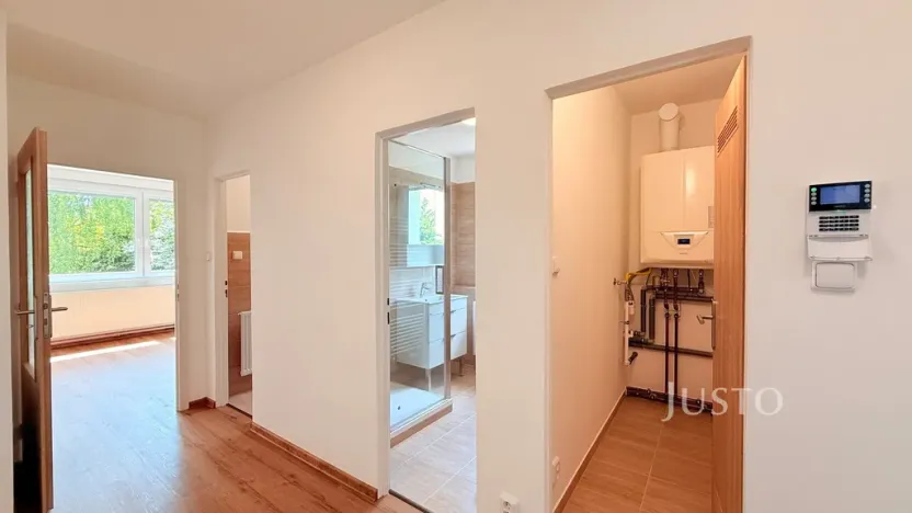 Pronájem rodinného domu, Liberec - Liberec IV-Perštýn, U Krematoria, 210 m2
