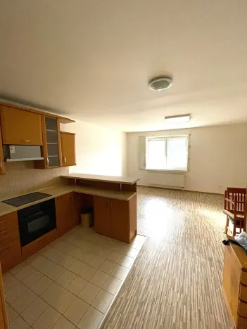 Pronájem bytu 2+kk, Praha - Lysolaje, Sídlištní, 64 m2