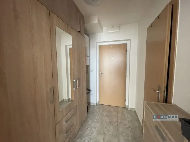 Pronájem bytu 1+kk, Břeclav, Seniorů, 34 m2