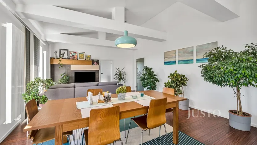 Prodej rodinného domu, Ohrazenice, 401 m2