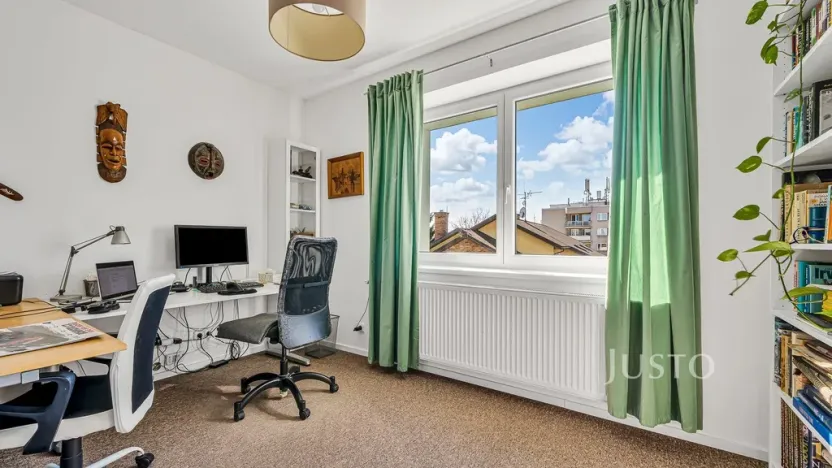 Prodej rodinného domu, Ohrazenice, 401 m2