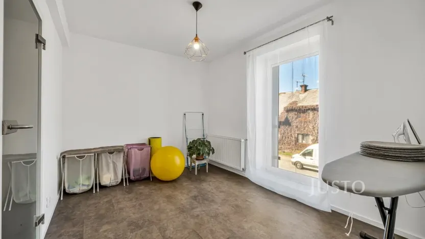 Prodej komerční nemovitosti, Turnov, 401 m2