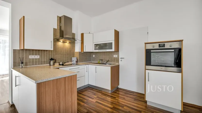 Prodej komerční nemovitosti, Ohrazenice, 401 m2