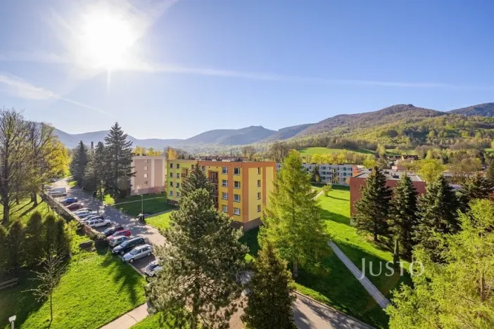 Prodej bytu 2+1, Hejnice, Sídliště, 49 m2