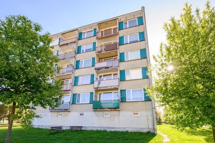 Prodej bytu 2+1, Hejnice, Sídliště, 49 m2