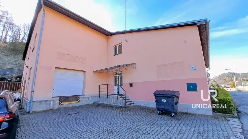 Prodej výrobních prostor, Letovice, U koupaliště, 834 m2