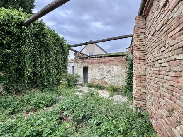 Prodej pozemku, Jevišovka, Nádražní, 750 m2